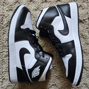 Wmns Air Jordan 1 Mid Panda Pre-Owned Sz 12